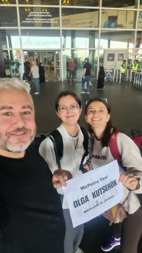 Amman Airport to Petra Taxi